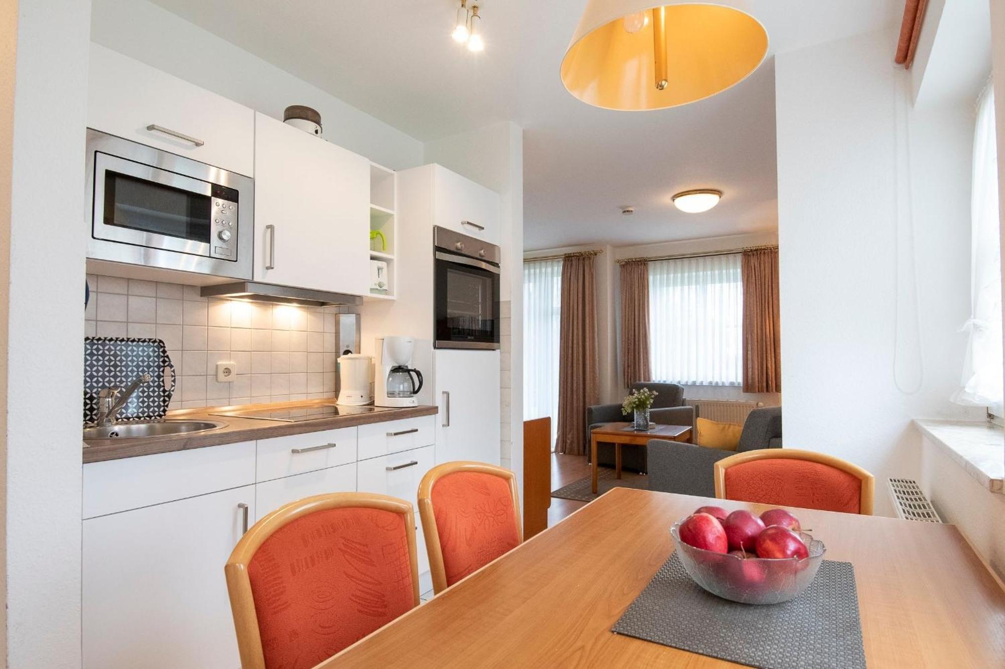 Ferienwohnung Ostseebutt Mit Terrasse Im Kaiserhof 2 Kellenhusen Ngoại thất bức ảnh