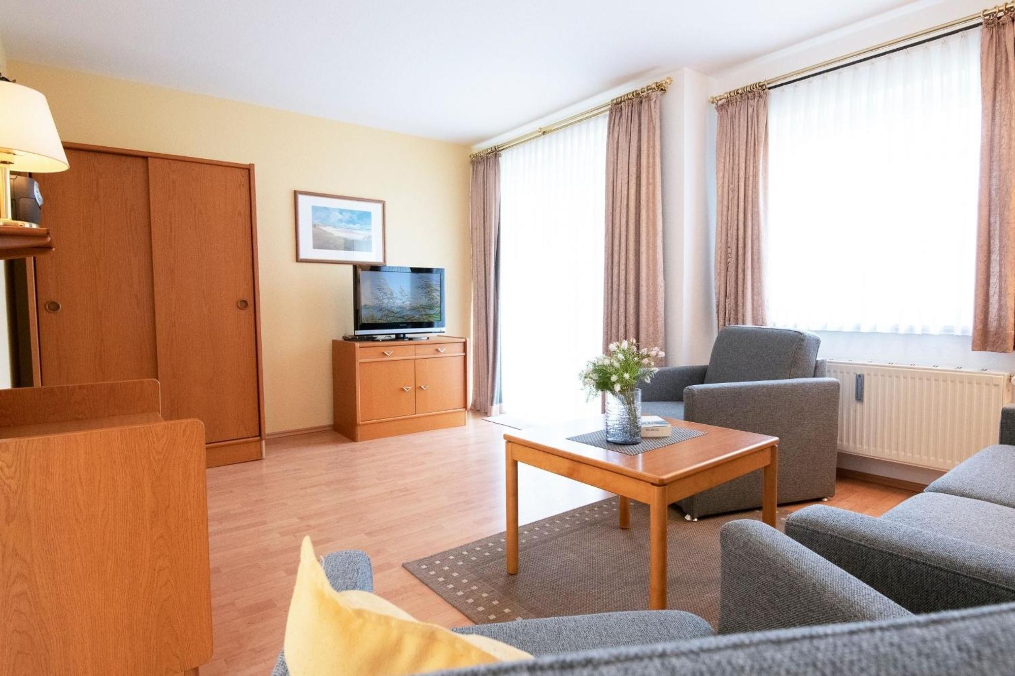 Ferienwohnung Ostseebutt Mit Terrasse Im Kaiserhof 2 Kellenhusen Ngoại thất bức ảnh